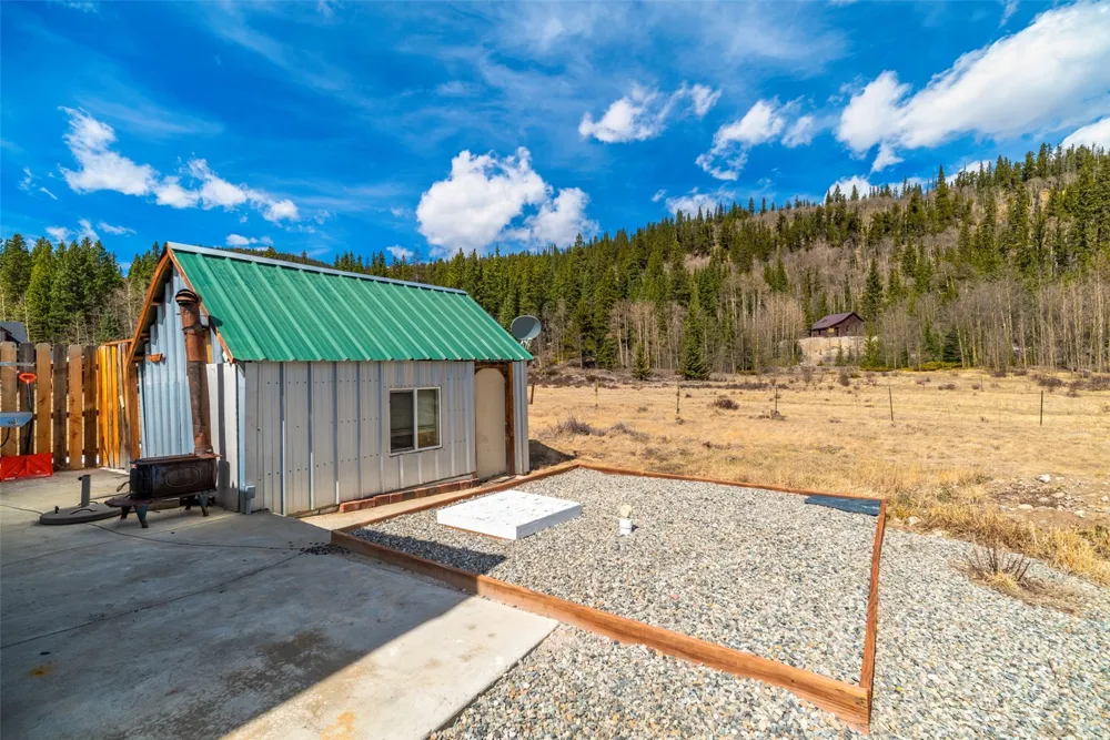 2491 Cr-12 Alma, CO 80420