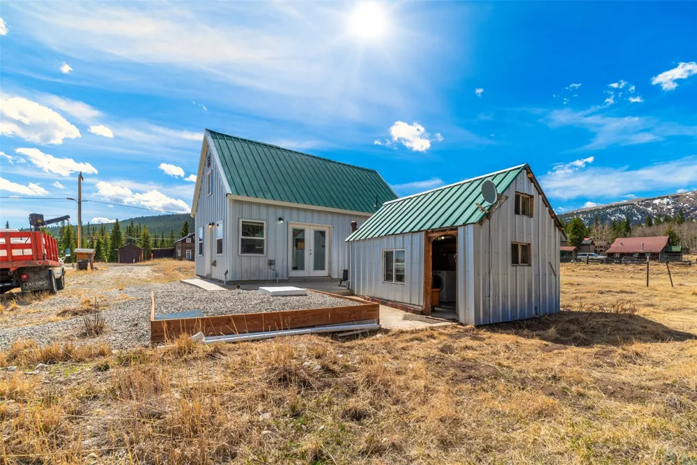 2491 Cr-12 Alma, CO 80420