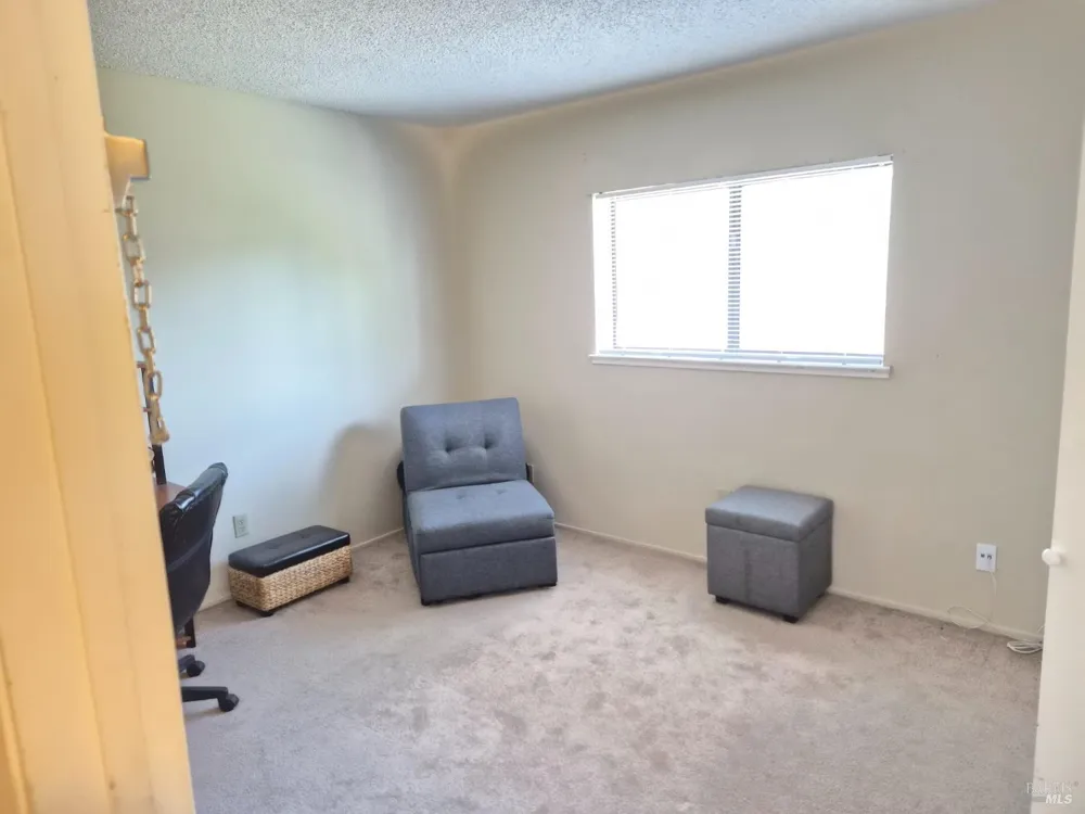 1109 Canary Drive Suisun City, CA 94585