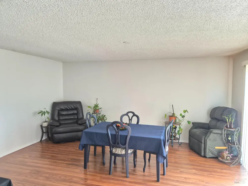 1109 Canary Drive Suisun City, CA 94585