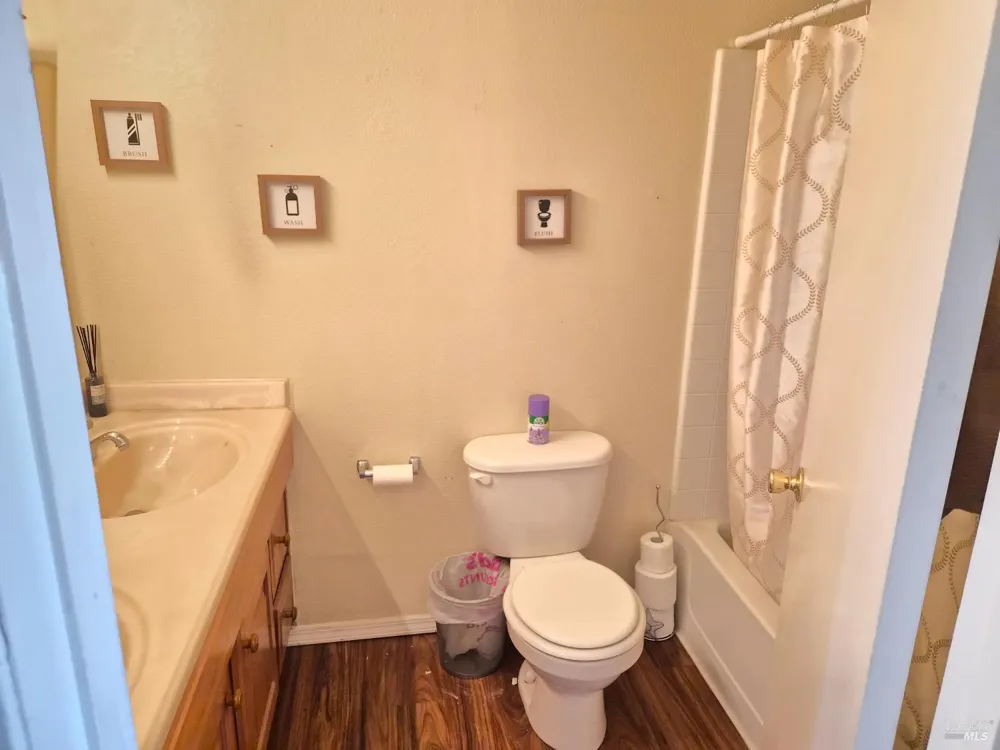 1109 Canary Drive Suisun City, CA 94585