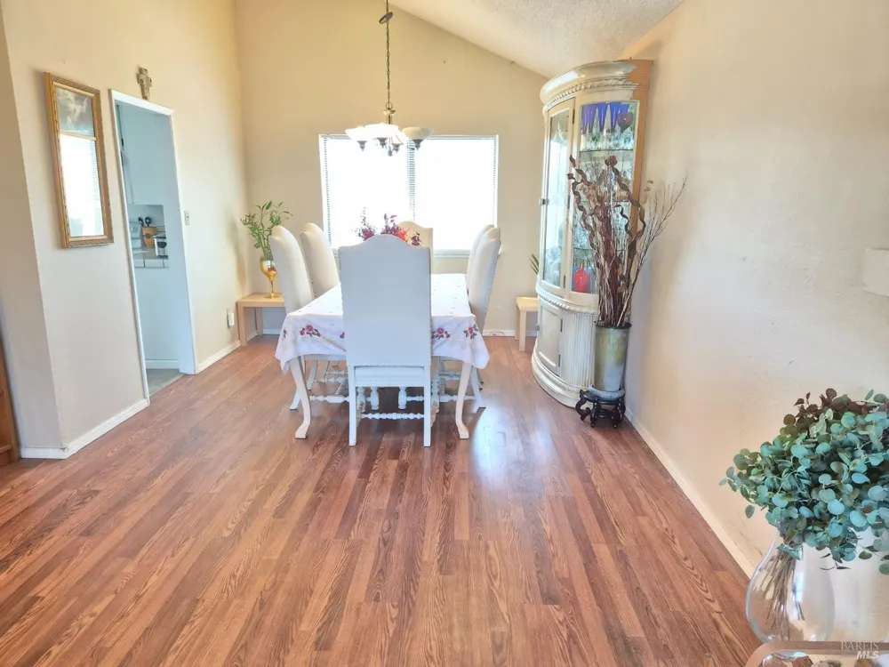1109 Canary Drive Suisun City, CA 94585