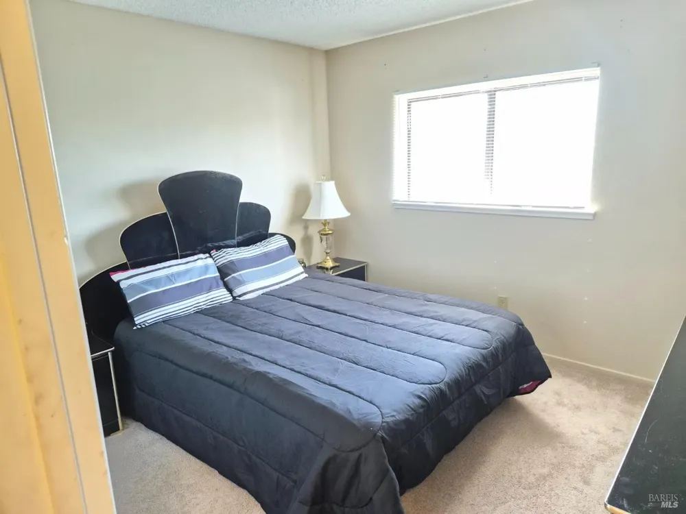 1109 Canary Drive Suisun City, CA 94585