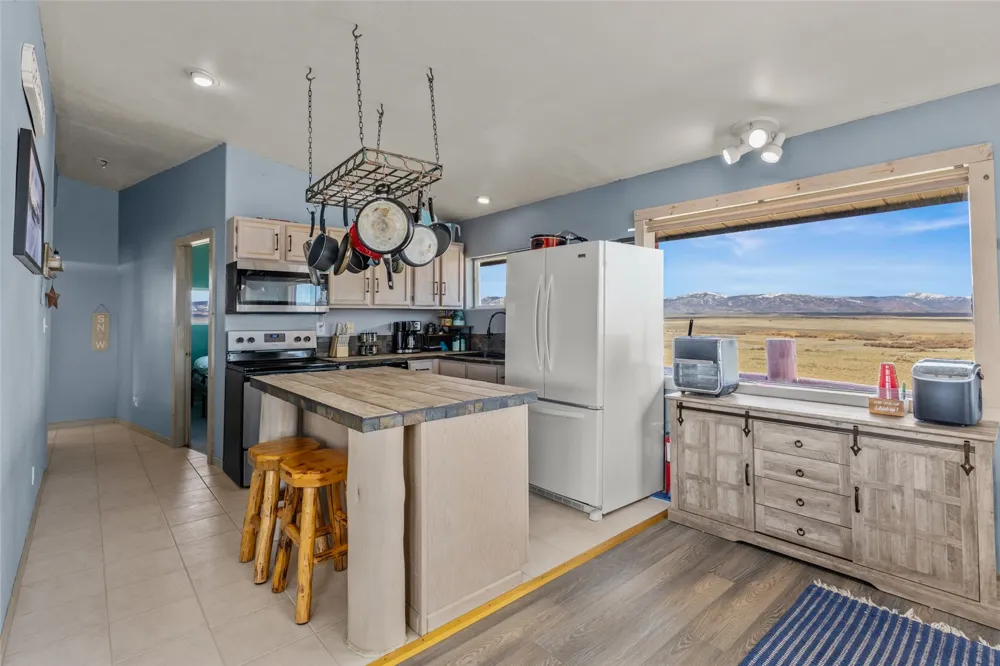 151 JCR 26 Walden, CO 80430
