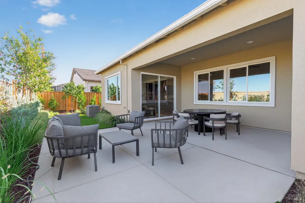 615 Beyers Street Oakley, CA 94561