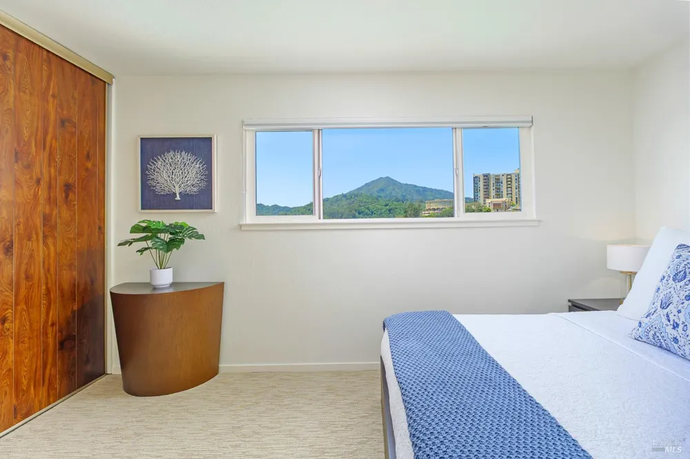 175 Upper Via Casitas Way ##2 Greenbrae, CA 94904