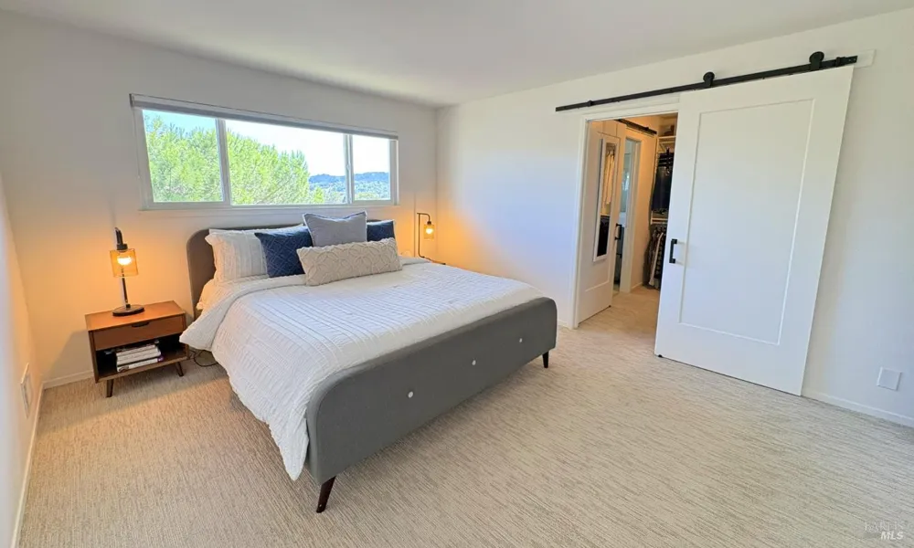 175 Upper Via Casitas Way ##2 Greenbrae, CA 94904