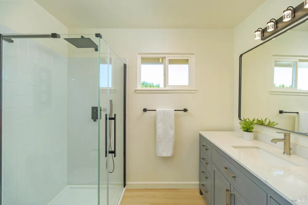 175 Upper Via Casitas Way ##2 Greenbrae, CA 94904
