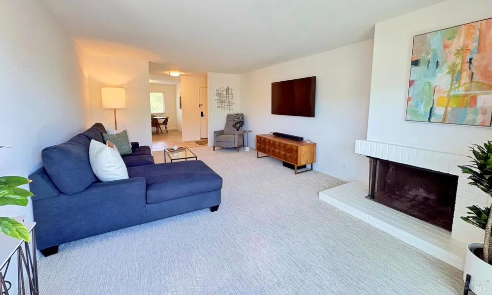 175 Upper Via Casitas Way ##2 Greenbrae, CA 94904