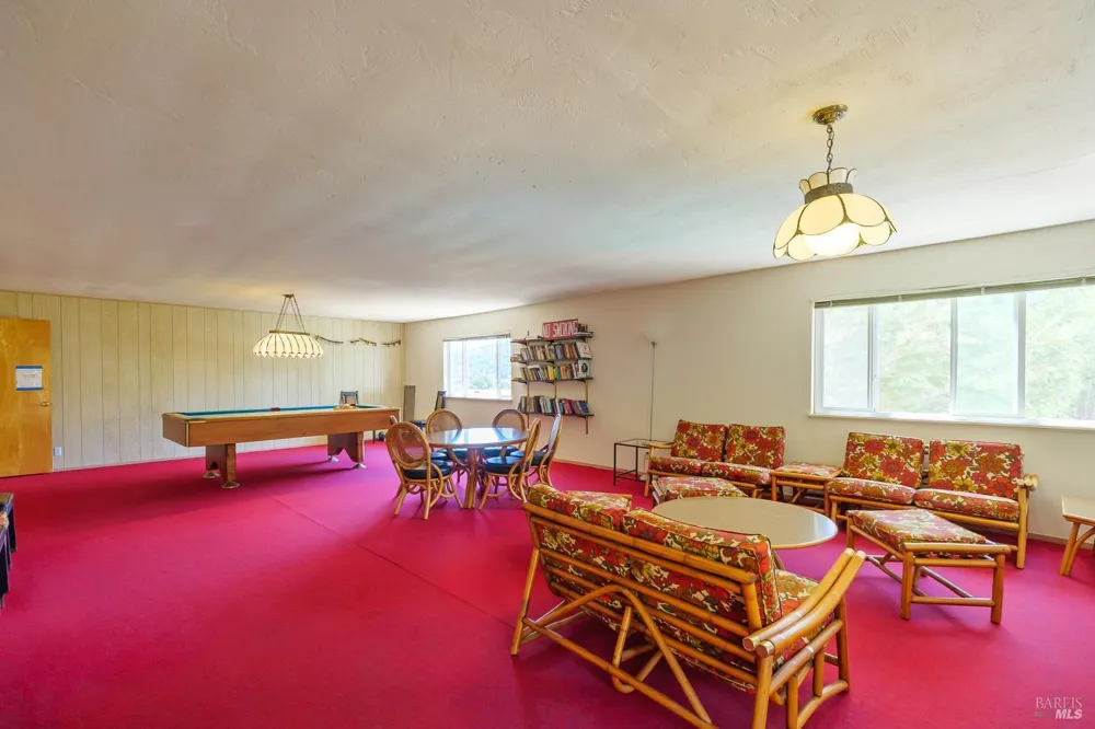175 Upper Via Casitas Way ##2 Greenbrae, CA 94904