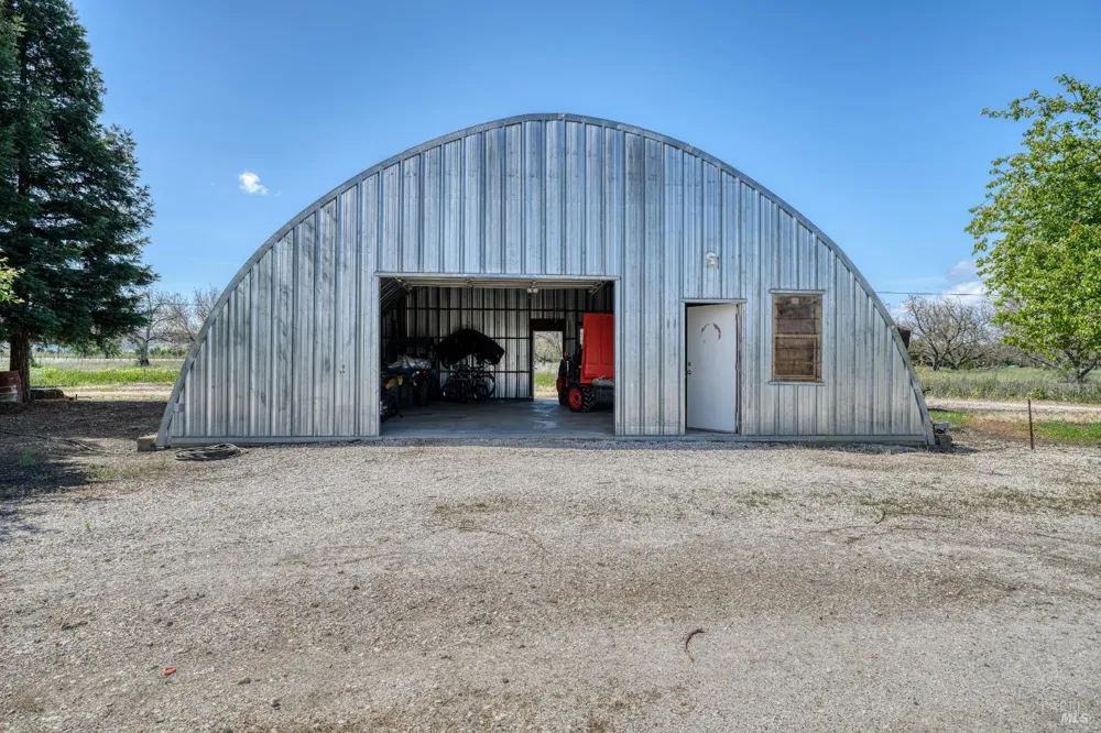 2195 Stone Drive Lakeport, CA 95453