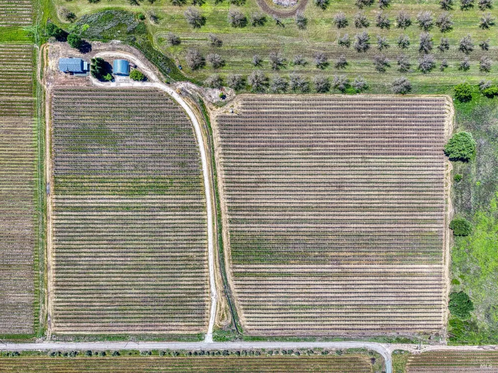 2195 Stone Drive Lakeport, CA 95453