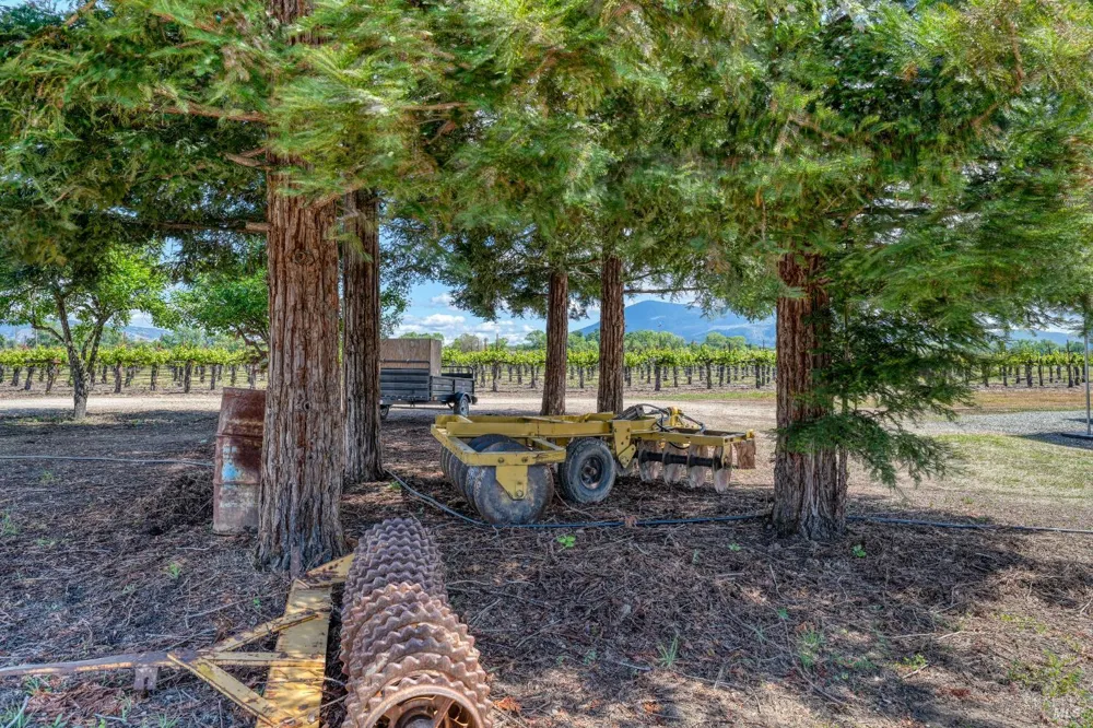 2195 Stone Drive Lakeport, CA 95453