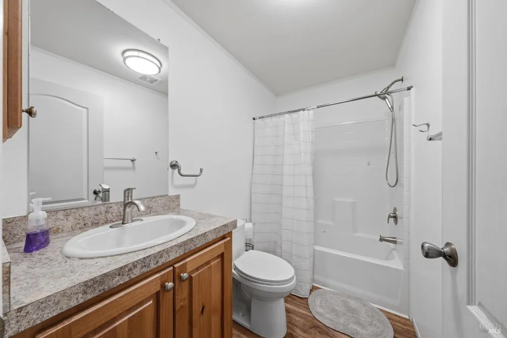 2195 Stone Drive Lakeport, CA 95453