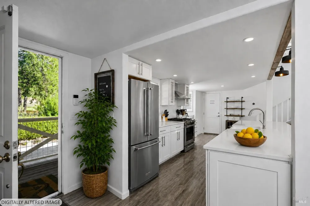 16530 Laughlin Road Guerneville, CA 95446