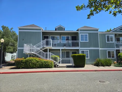 1501 La Esplanada Place ##311