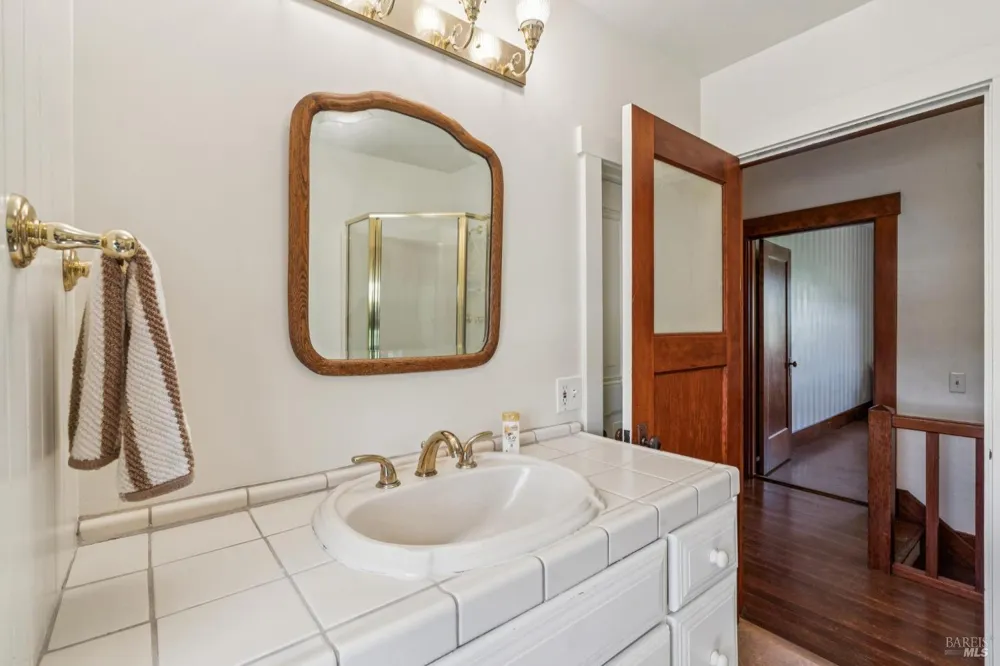 3260 State Highway 128 Calistoga, CA 94515