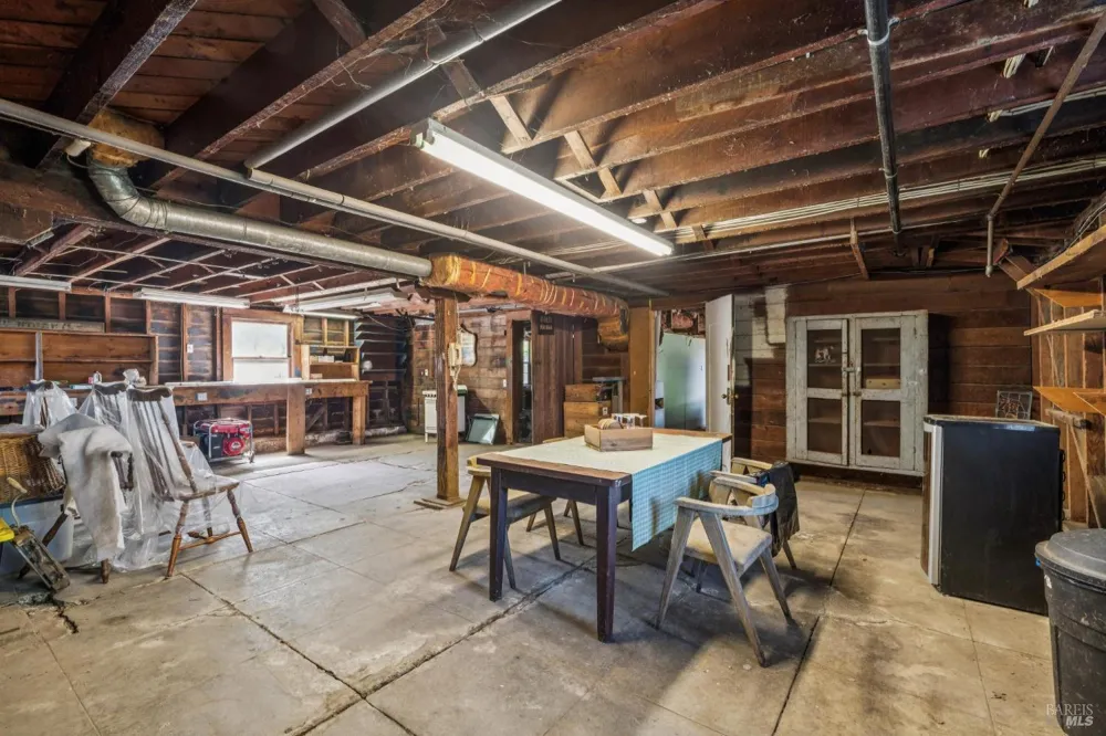 3260 State Highway 128 Calistoga, CA 94515