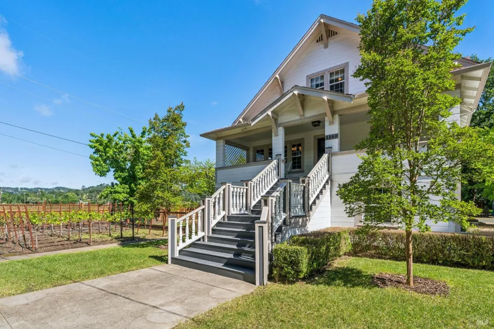 3260 State Highway 128 Calistoga, CA 94515