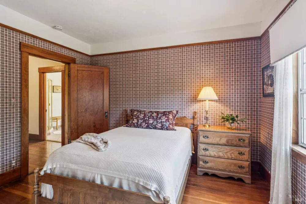 3260 State Highway 128 Calistoga, CA 94515