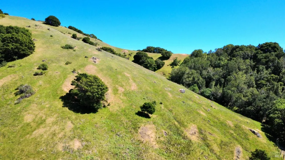Glen Drive Fairfax, CA 94930