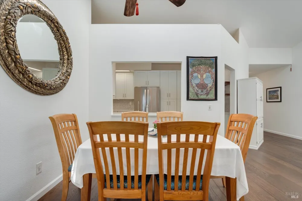2008 Stonefield Lane Santa Rosa, CA 95403