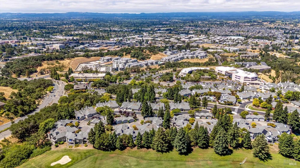2008 Stonefield Lane Santa Rosa, CA 95403