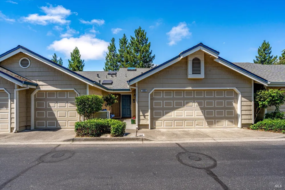 2008 Stonefield Lane Santa Rosa, CA 95403