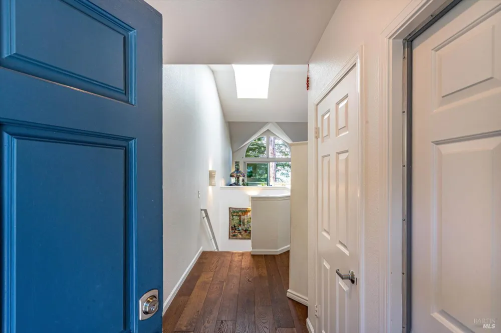 2008 Stonefield Lane Santa Rosa, CA 95403