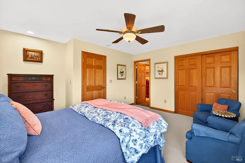 8373 Singing Hills Trail Santa Rosa, CA 95404