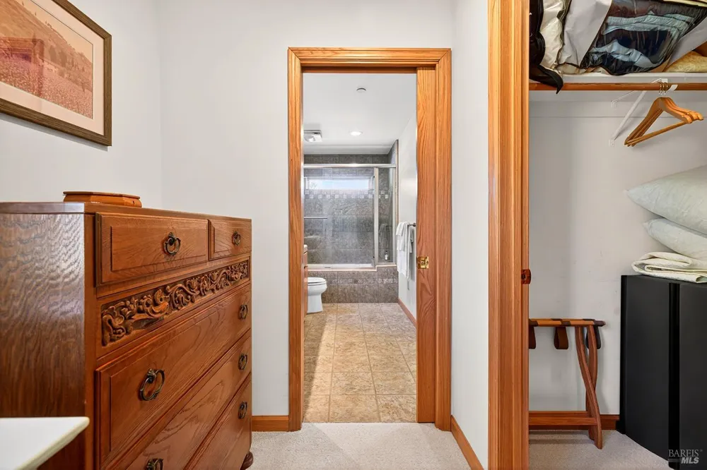 8373 Singing Hills Trail Santa Rosa, CA 95404