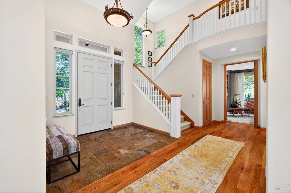 8373 Singing Hills Trail Santa Rosa, CA 95404