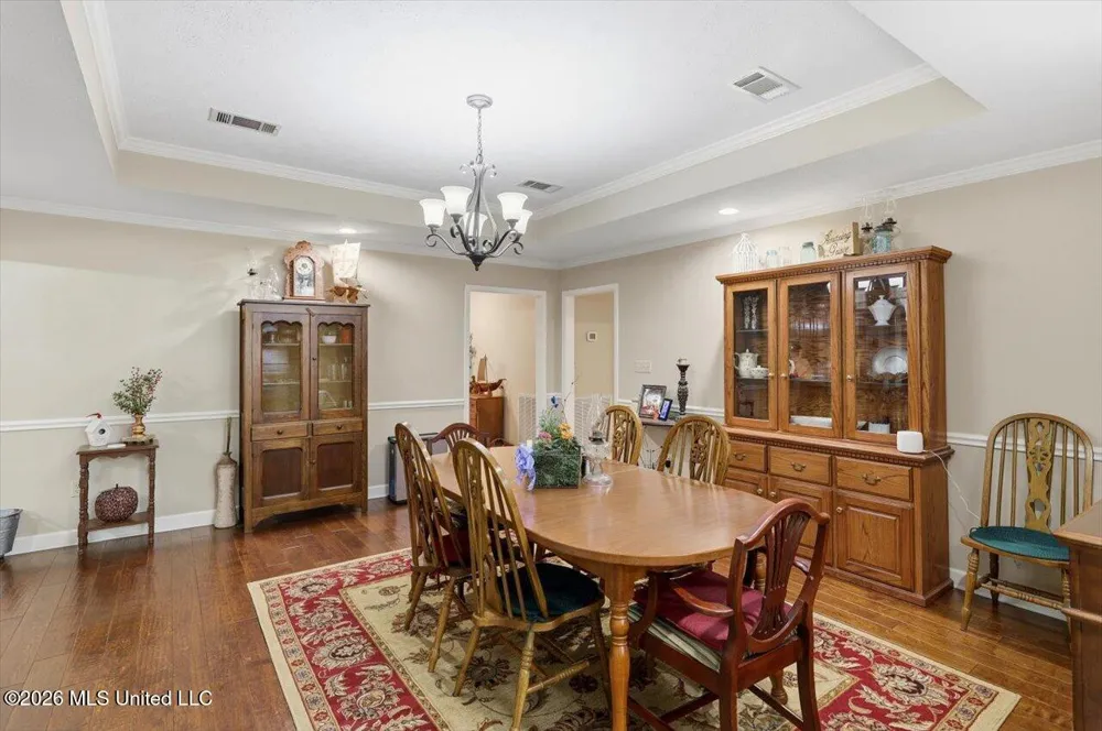 174 S Eagle Ridge Drive Florence, MS 39073