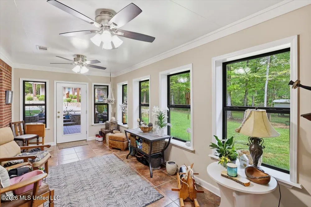 174 S Eagle Ridge Drive Florence, MS 39073