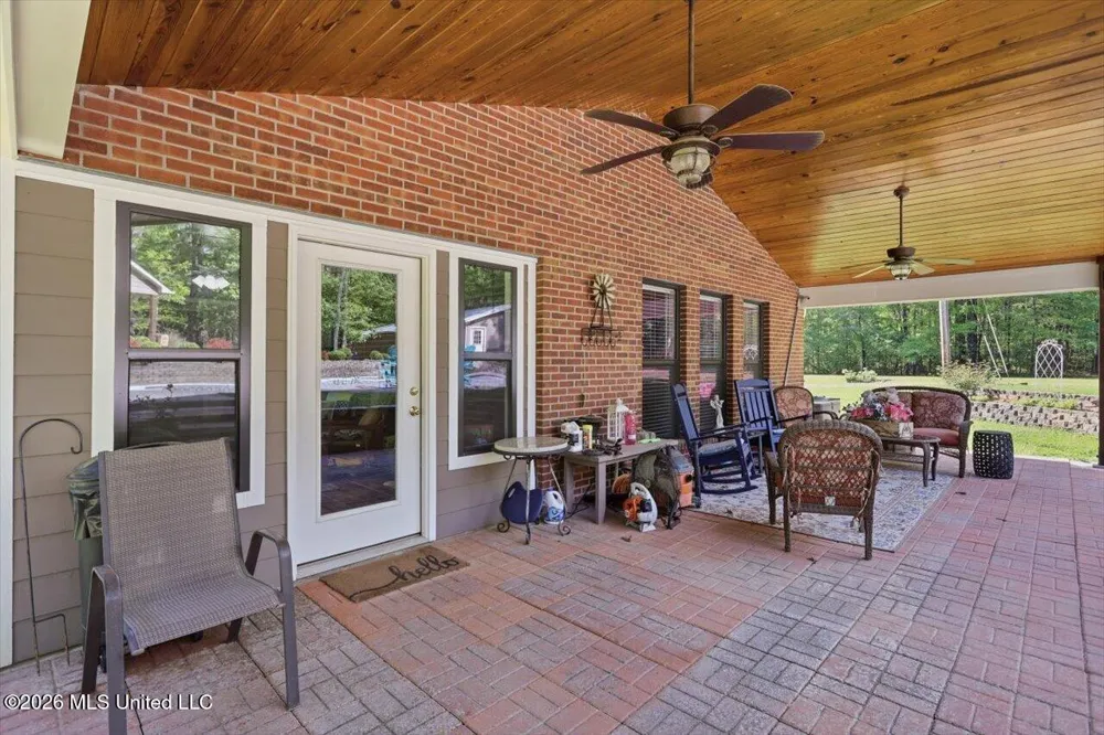 174 S Eagle Ridge Drive Florence, MS 39073