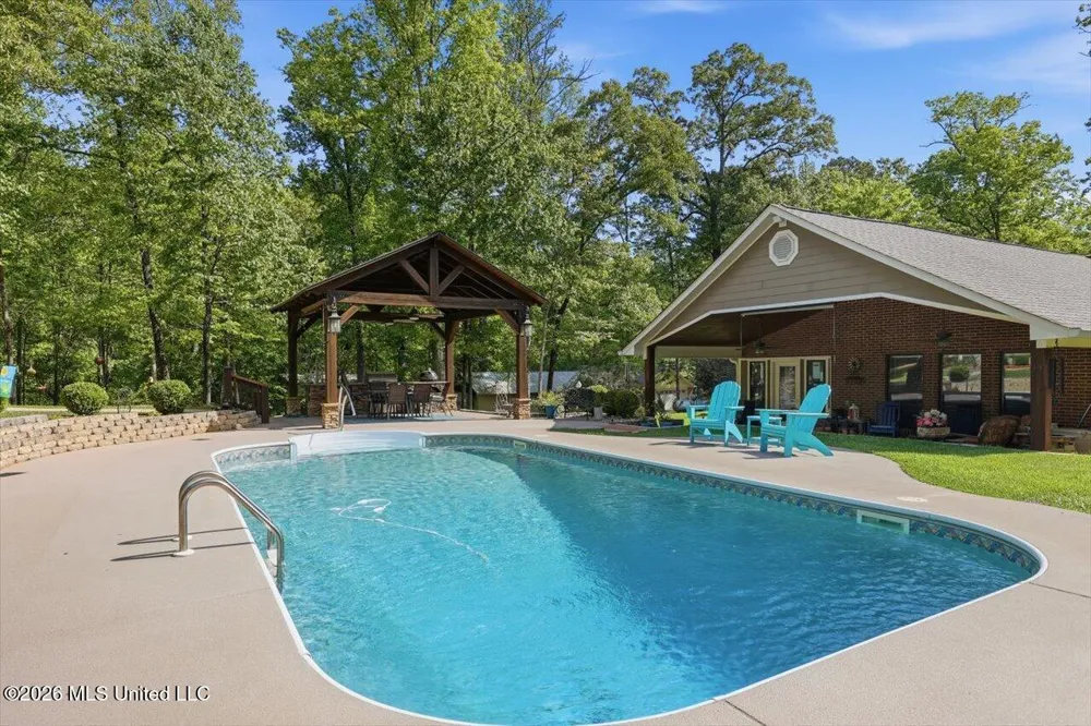 174 S Eagle Ridge Drive Florence, MS 39073