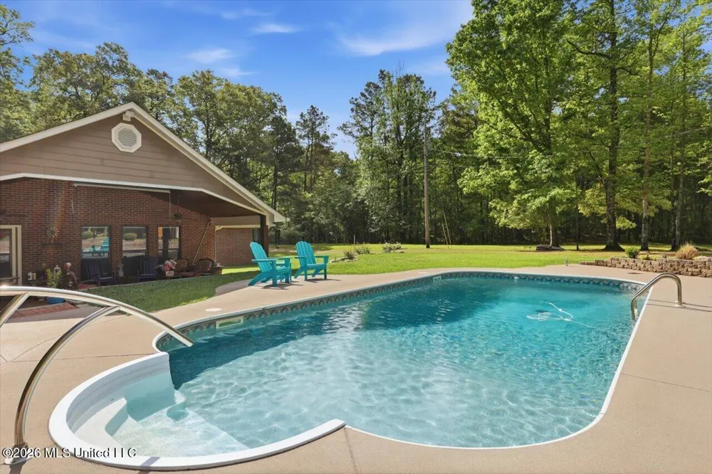 174 S Eagle Ridge Drive Florence, MS 39073