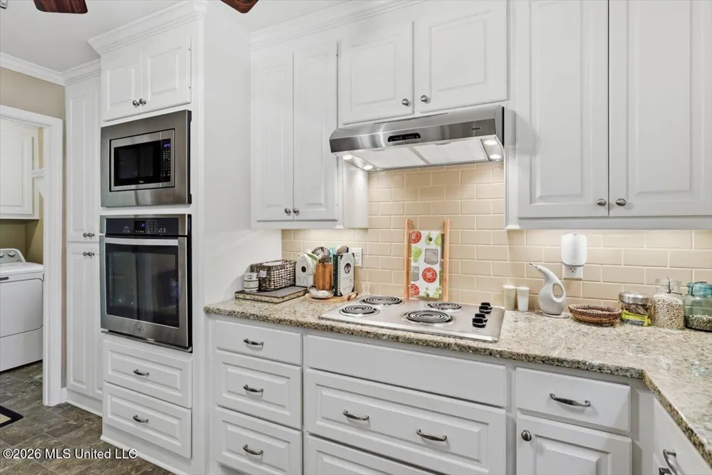 174 S Eagle Ridge Drive Florence, MS 39073