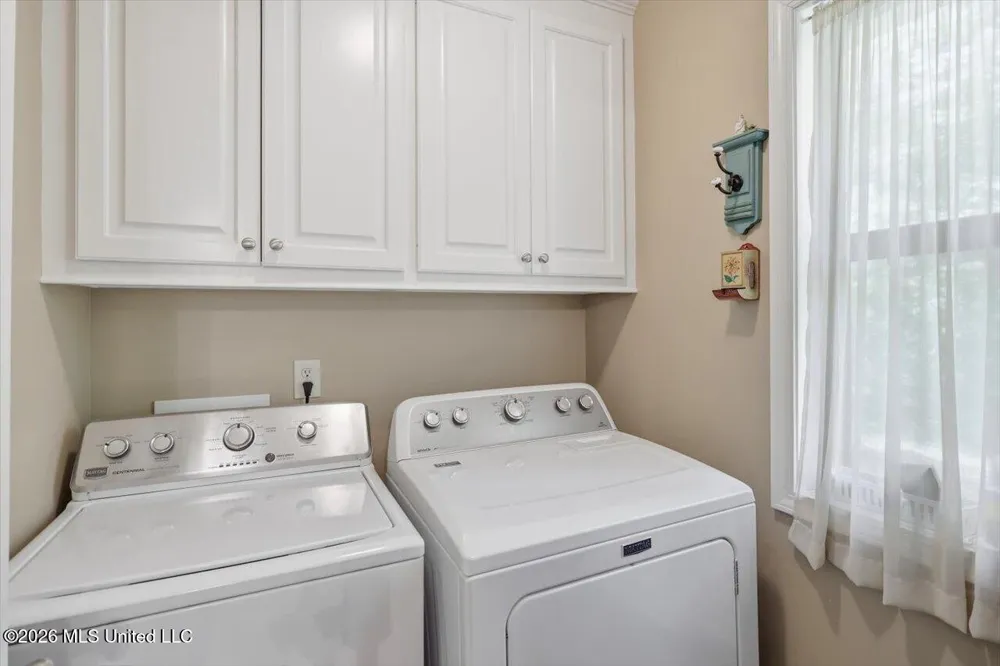 174 S Eagle Ridge Drive Florence, MS 39073