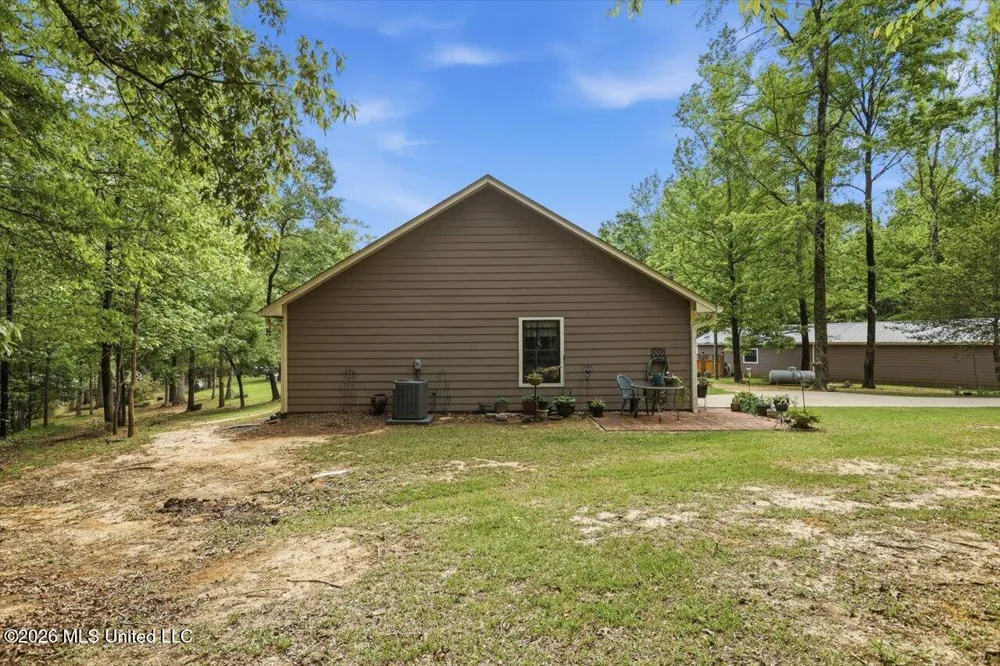 174 S Eagle Ridge Drive Florence, MS 39073