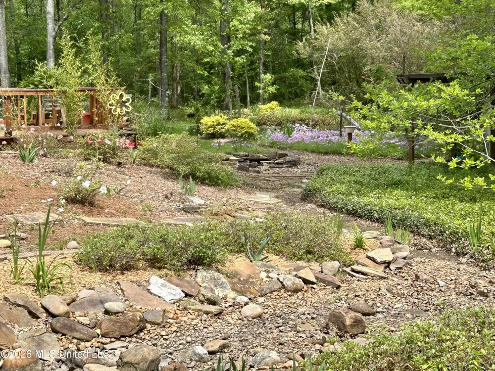 4503 Pine Lake Drive Terry, MS 39170