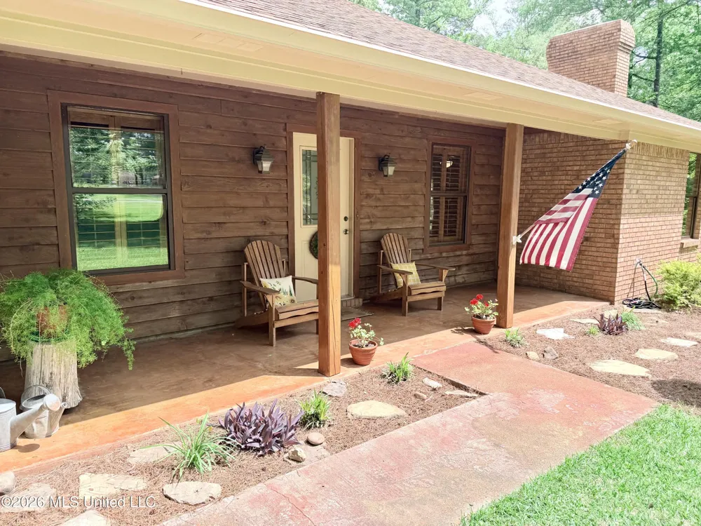 4503 Pine Lake Drive Terry, MS 39170