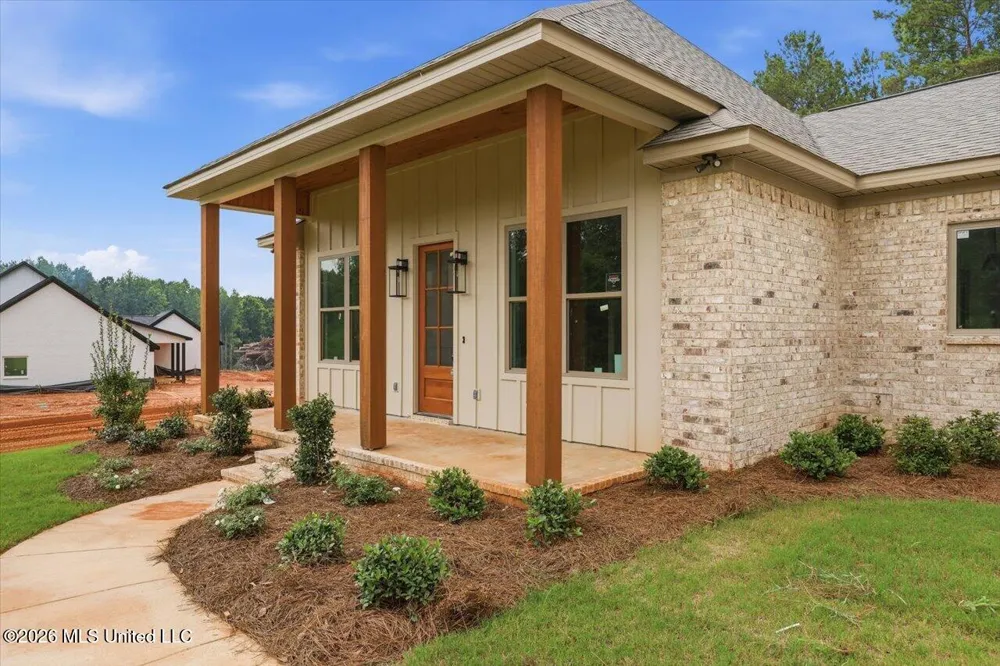 182 A D Mclendon Road Mendenhall, MS 39114