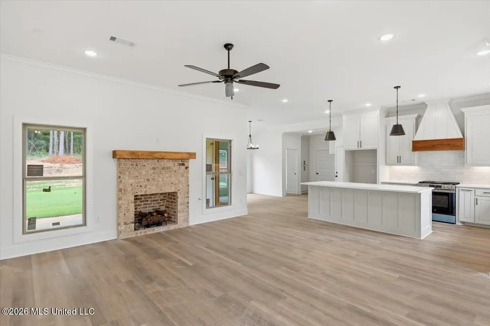 182 A D Mclendon Road Mendenhall, MS 39114