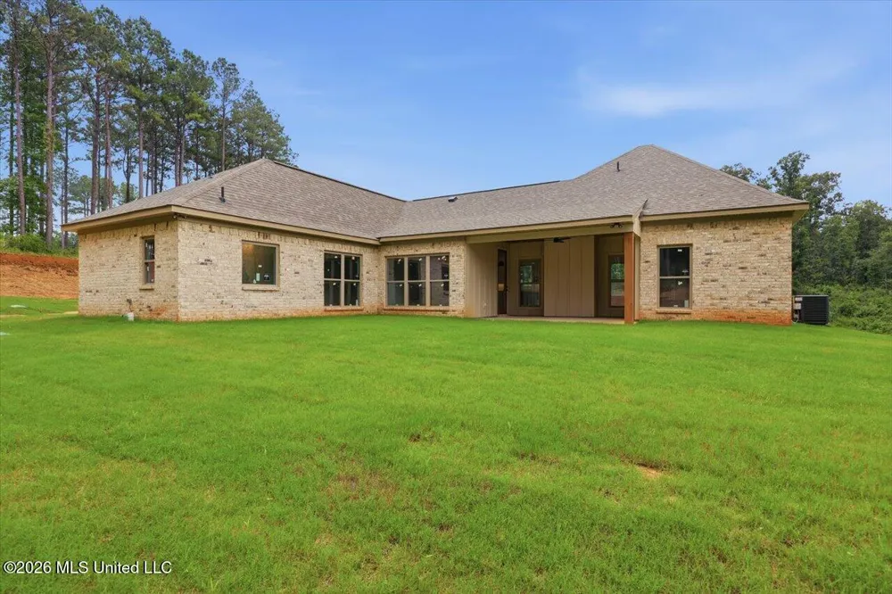 182 A D Mclendon Road Mendenhall, MS 39114
