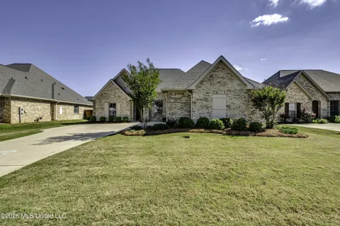 1006 Kensington Drive