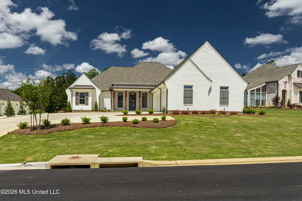 629 Big Valley Loop Flowood, MS 39232
