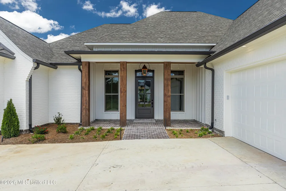 629 Big Valley Loop Flowood, MS 39232