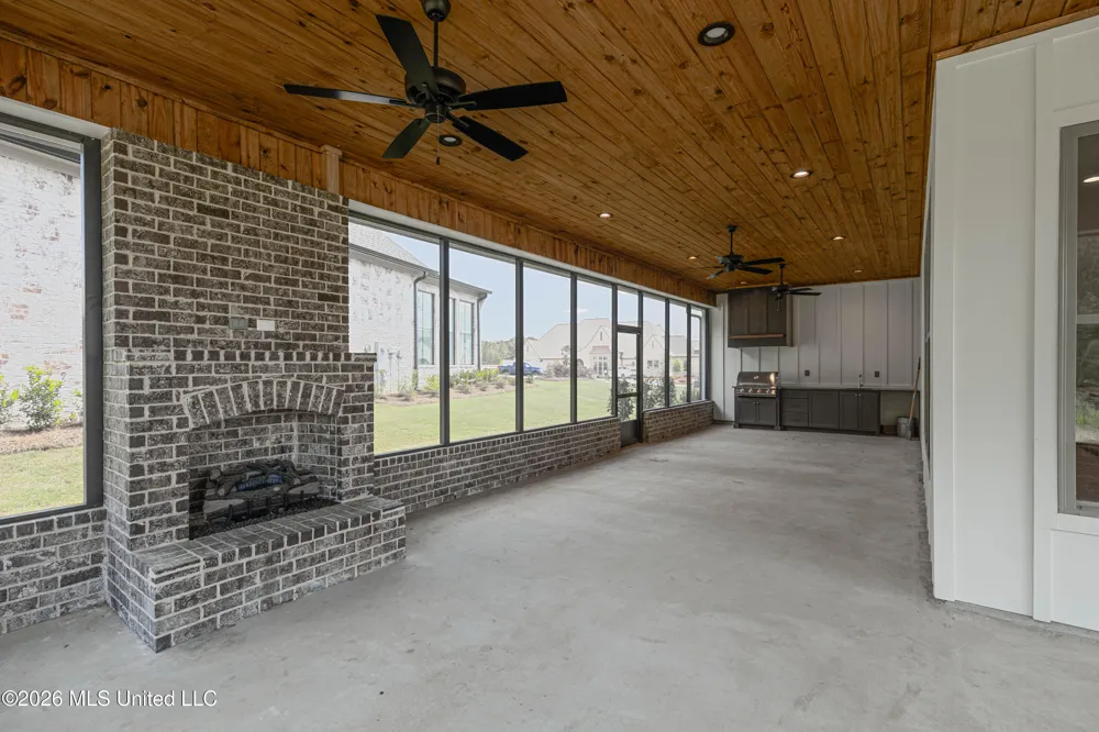 629 Big Valley Loop Flowood, MS 39232