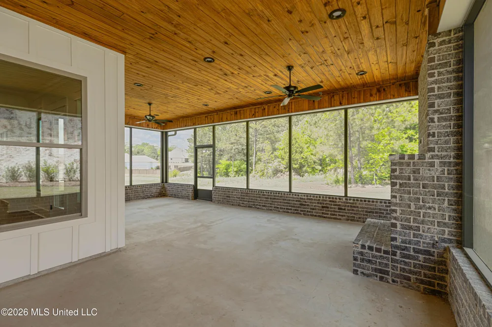 629 Big Valley Loop Flowood, MS 39232